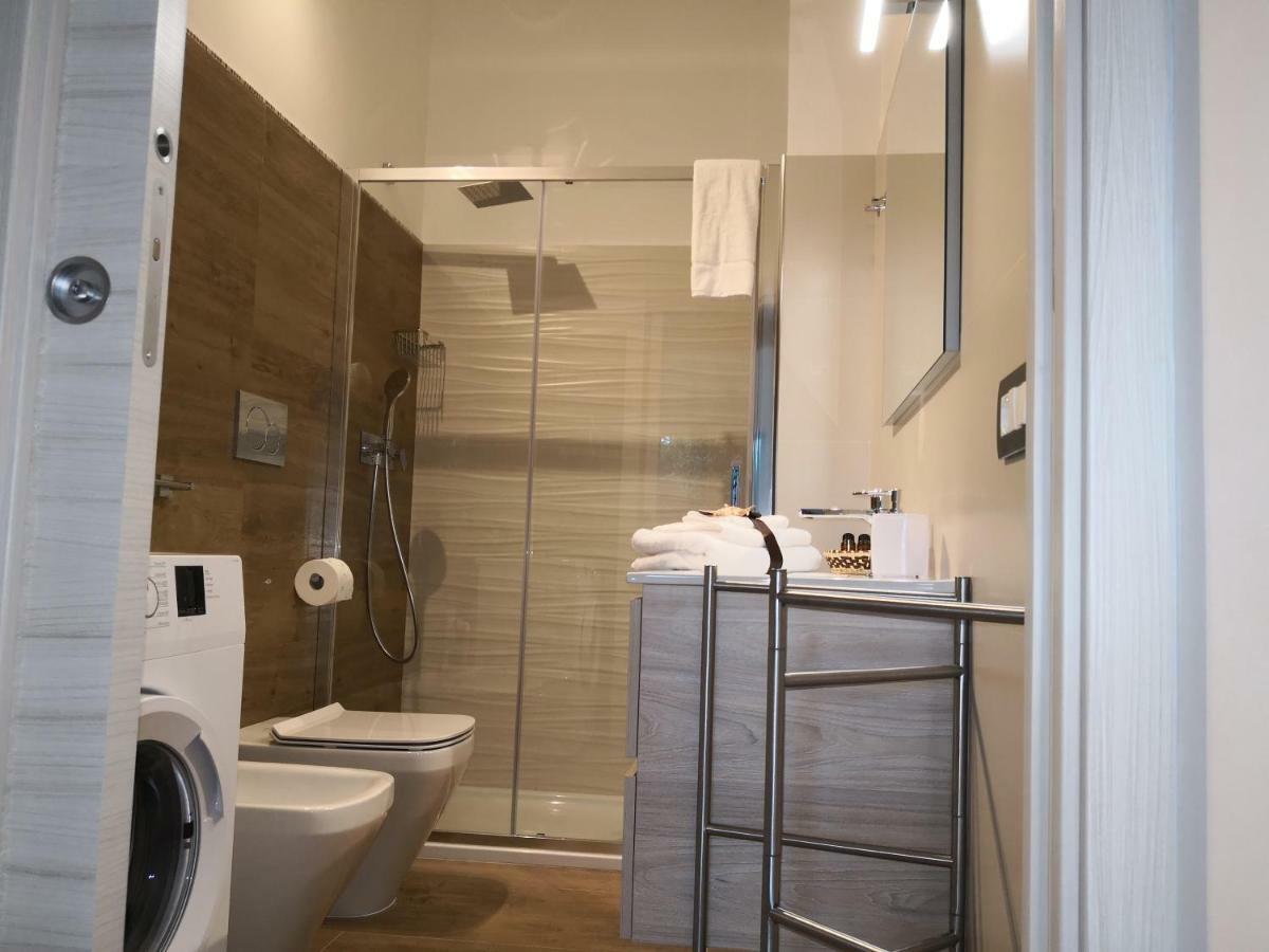 Tiny House Naxos Hotel Giardini Naxos Bagian luar foto